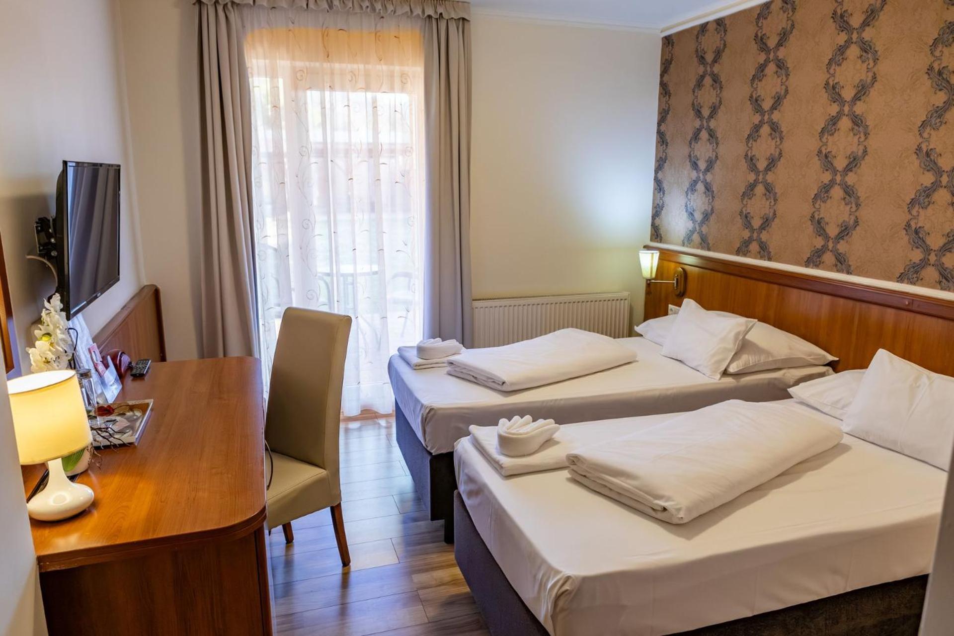 Hotel Barbakan بيتْش المظهر الخارجي الصورة